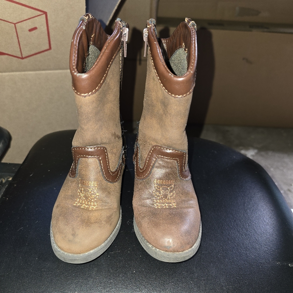 Boy woody boots